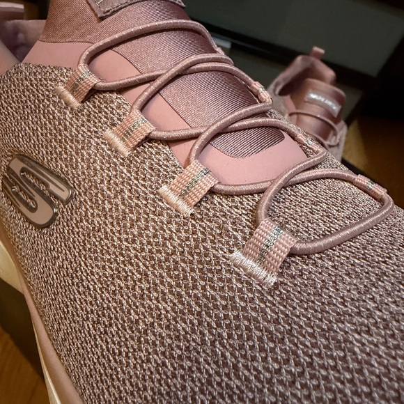 Skechers Women's Mauve Knit Sneakers - Picture 7 of 10